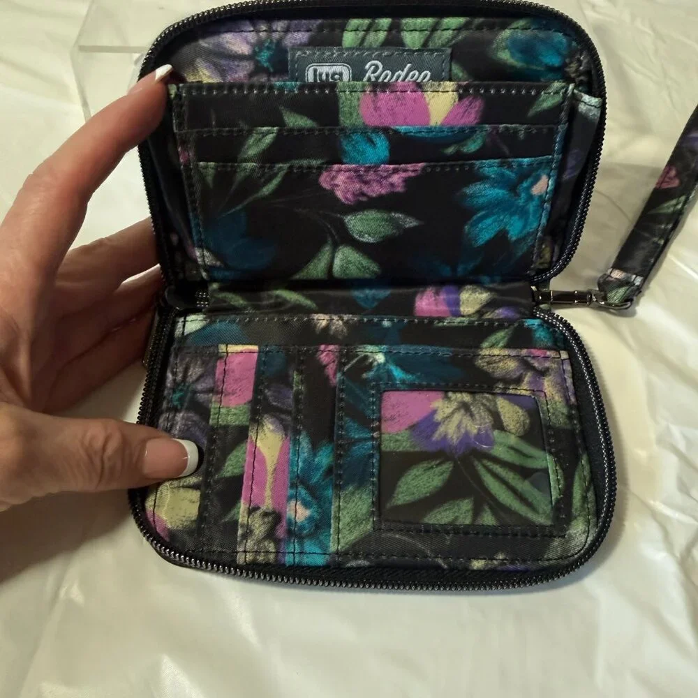 Lug Rodeo Wallet - Bloom Black compact rfid